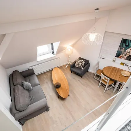Apartament Golden Apartments&B11 *